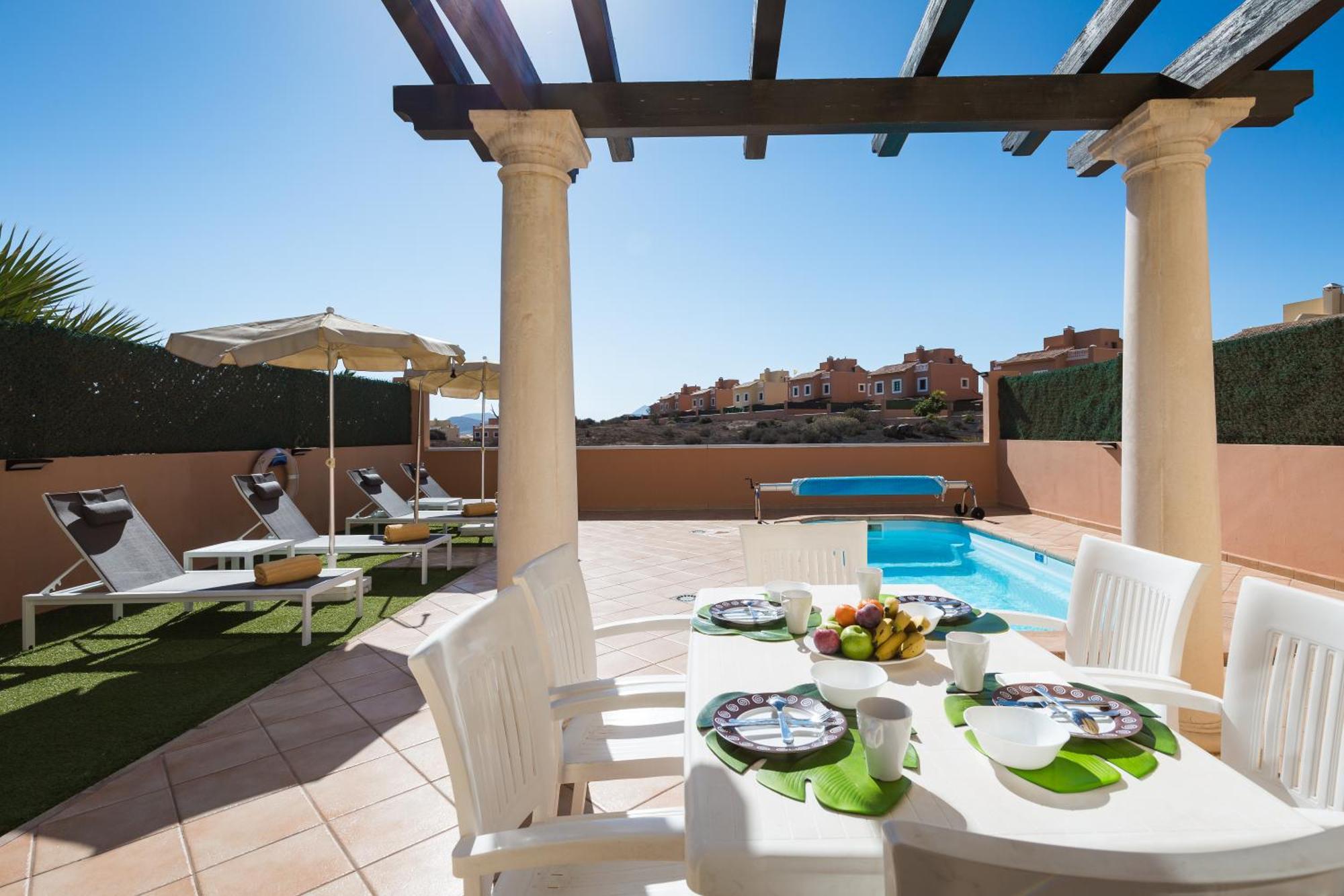 Home2Book Private Pool & Terrace, Aloha Sun Villa Коралео Екстериор снимка